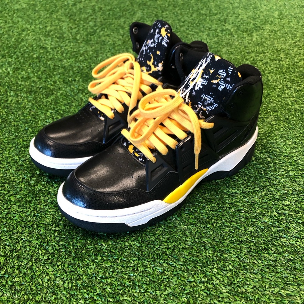 Adidas Mutombo TR Block